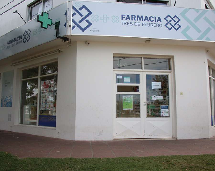 TRES DE FEBRERO