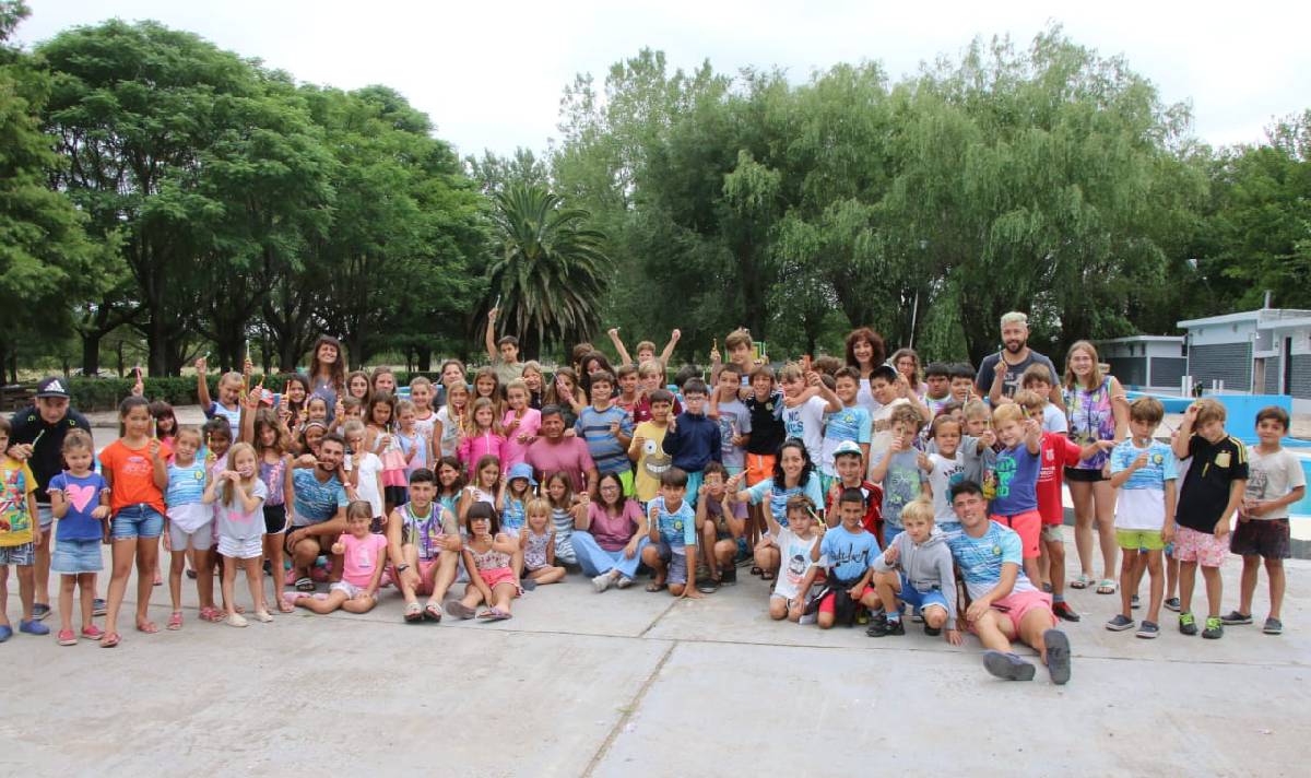 SE PRESENTÓ EL PROGRAMA PREVENTIVO DE SALUD BUCAL EN LAS COLONIAS