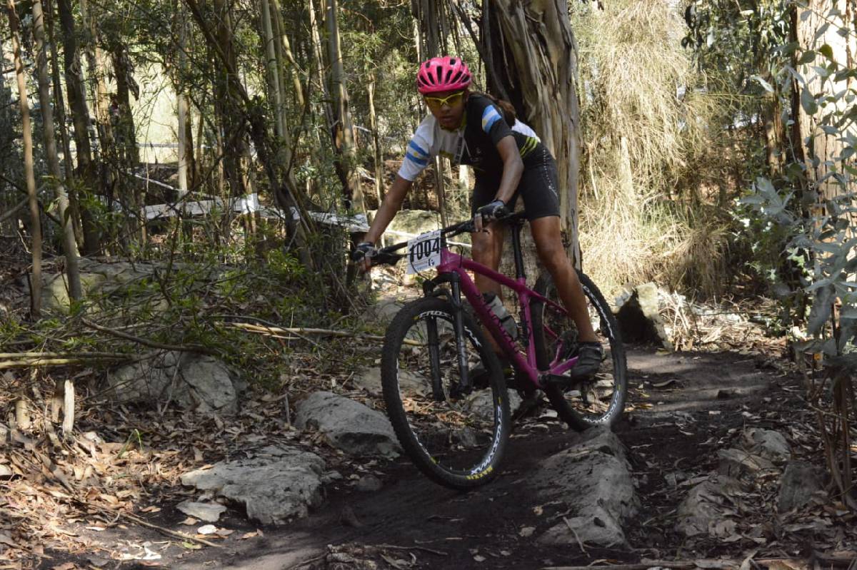 LA ESCUELA MUNICIPAL DE CICLISMO PARTICIPÓ DE UNA COMPETENCIA EN BALCARCE