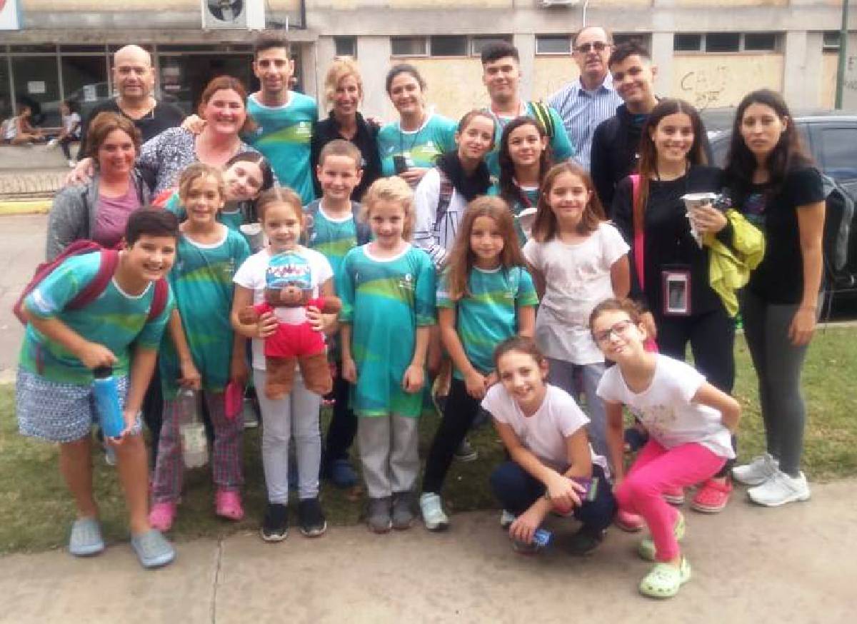 EL NATATORIO MUNICIPAL PARTICIPÓ DE UNA COMPETENCIA EN JUNÍN