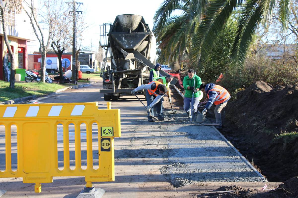 LA MUNICIPALIDAD REALIZA TRABAJOS EN LA AV. FABRÉS GARCÍA