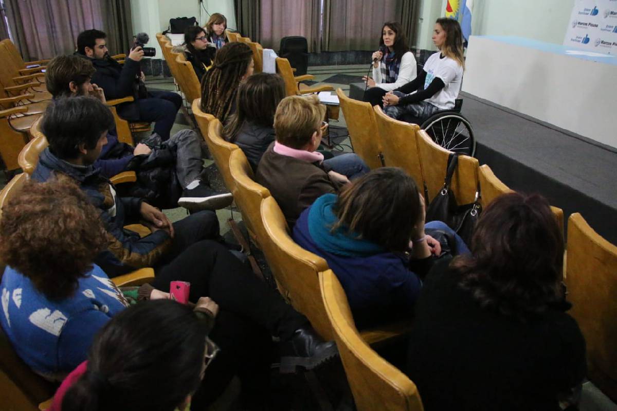 LA DIRECCIÓN DE DISCAPACIDAD BRINDÓ CHARLAS SOBRE EMPATÍA EN EL TRABAJO