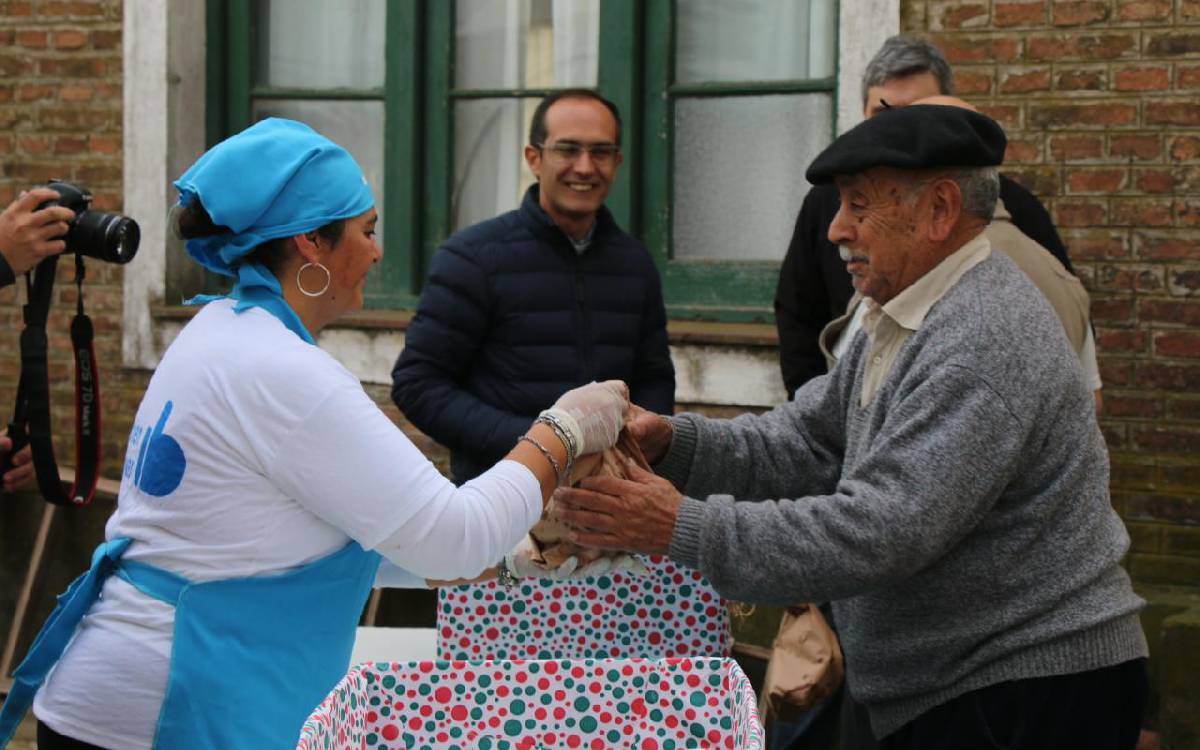MARCOS PISANO CELEBRÓ EL DÍA DEL AMIGO EN PIROVANO