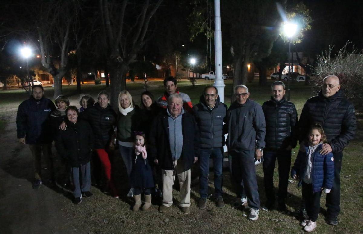 LA MUNICIPALIDAD PUSO EN VALOR PLAZA SAN MARTÍN Y PLAZA MANUEL BELGRANO