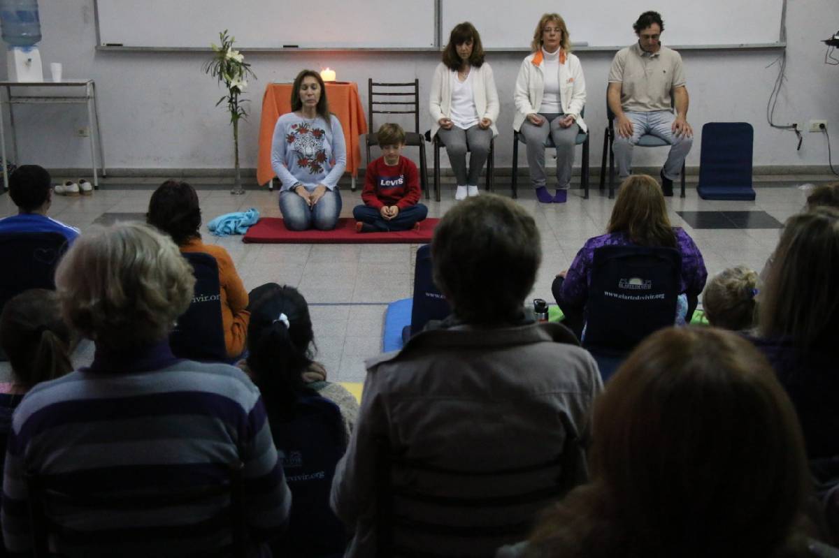 ADULTOS MAYORES REALIZÓ UNA JORNADA DE MEDITACIÓN