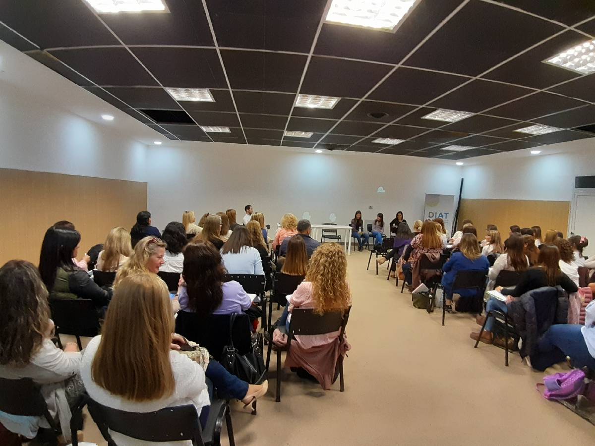 SE REALIZÓ EN EL DIAT UNA CAPACITACIÓN SOBRE CONSUMOS PROBLEMÁTICOS