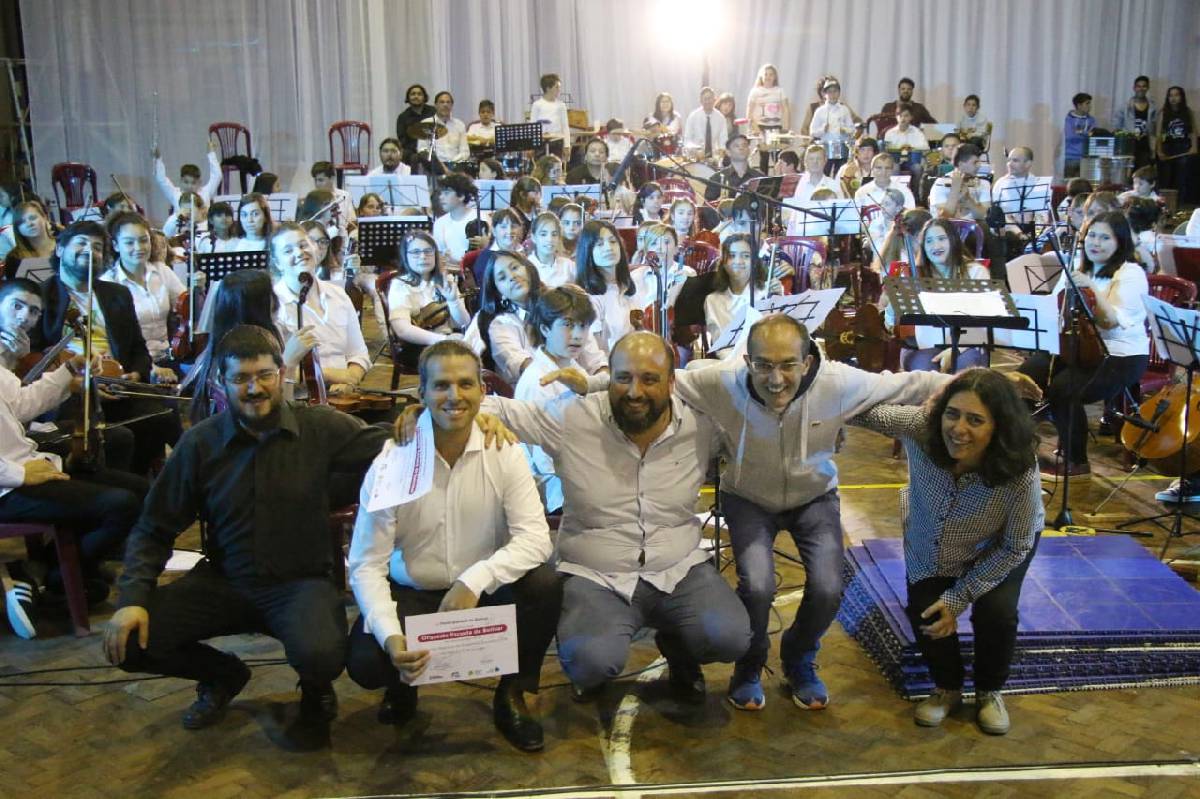 EN INTENDENTE PISANO ACOMPAÑÓ EL ENCUENTRO REGIONAL DE LA ORQUESTA ESCUELA