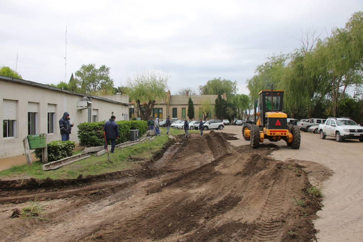 LA MUNICIPALIDAD CONTINÚA REALIZANDO OBRAS EN DIFERENTES PUNTOS DE LA CIUDAD