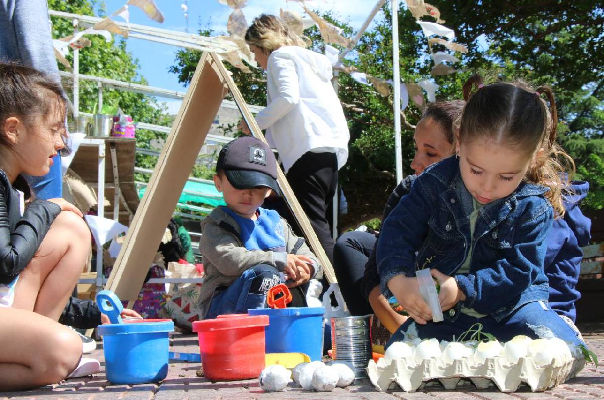 EL JARDÍN MUNICIPAL EL REINO DEL REVÉS PARTICIPÓ DE LA FERIA VERDE