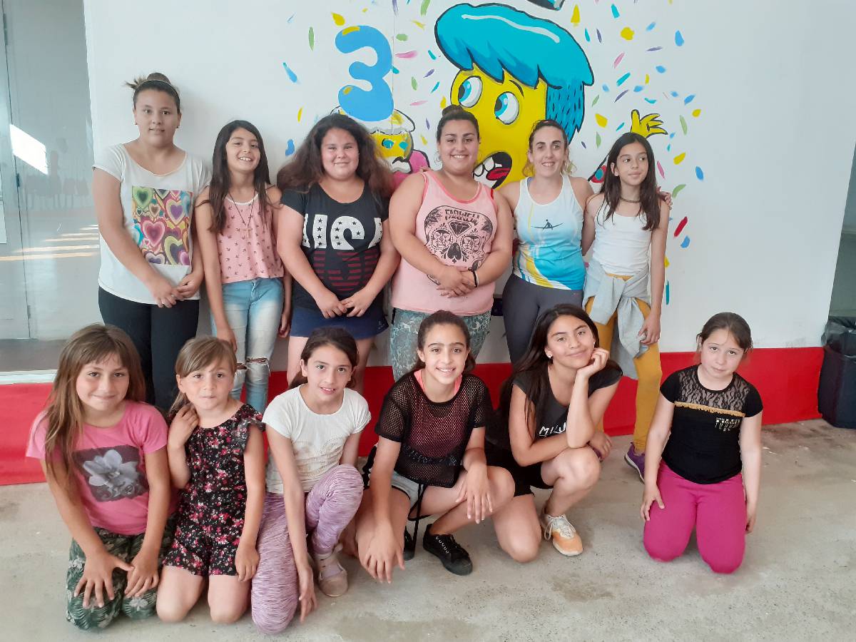 EL TALLER DE AERÓBICA DEL DIAT CERRARÁ EL AÑO EN EL COMPLEJO REPÚBLICA DE VENEZUELA