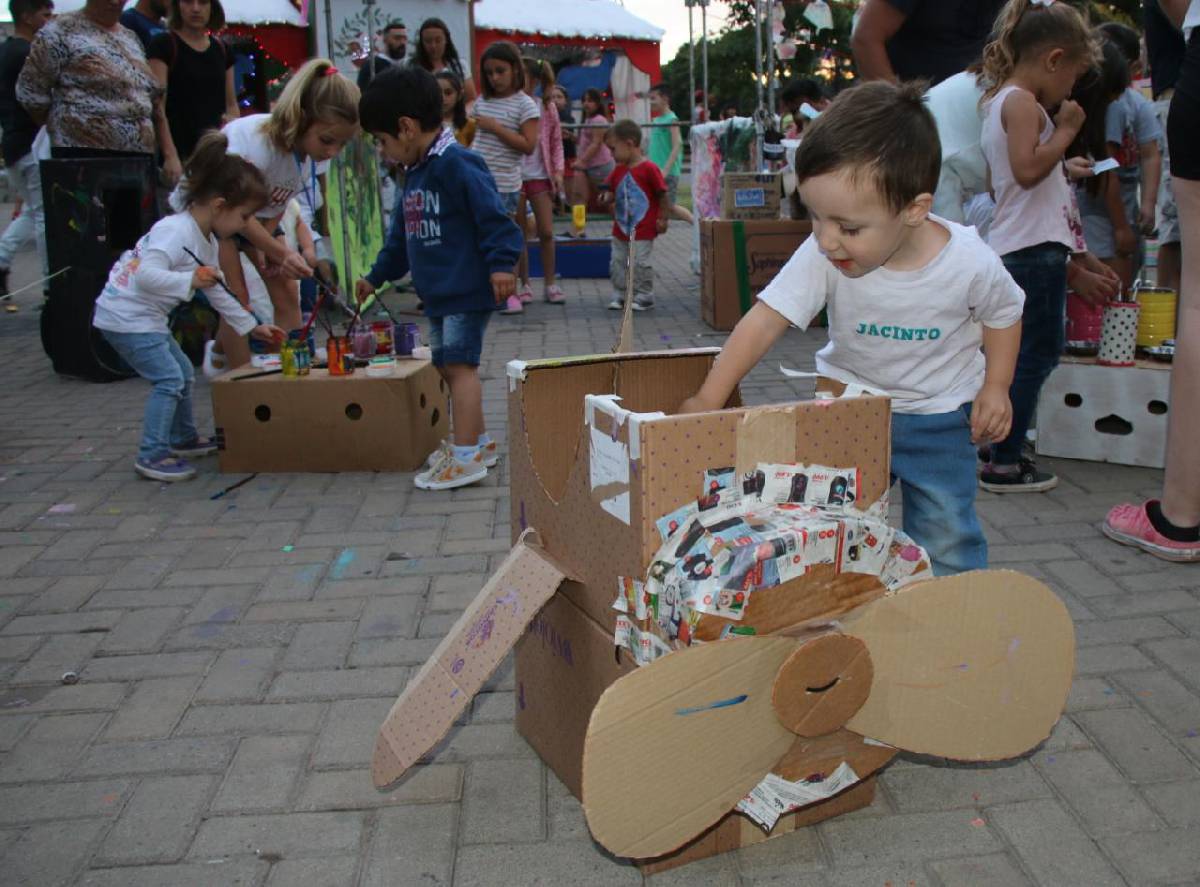 LOS JARDINES MUNICIPALES CERRARON EL AÑO CON EL TERCER FESTIVAL DE LA PRIMERA INFANCIA