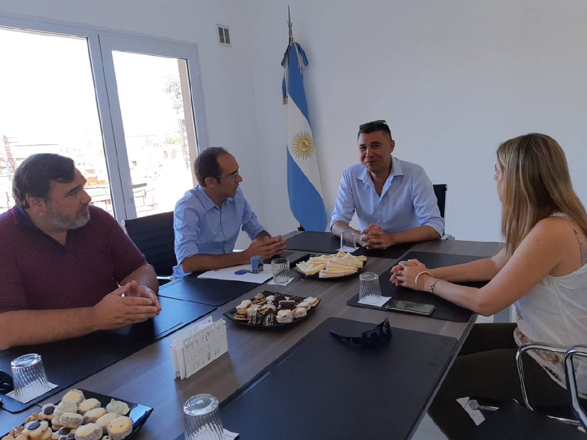 MARCOS PISANO FIRMÓ UN CONVENIO DE COLABORACIÓN Y RECORRIÓ LA RECONOCIDA LOCALIDAD DE AÑELO