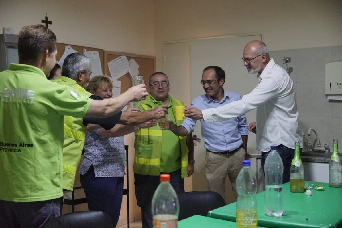 PISANO RECIBIÓ LA NAVIDAD CON LOS TRABAJADORES DE GUARDIAS EN LOS HOSPITALES