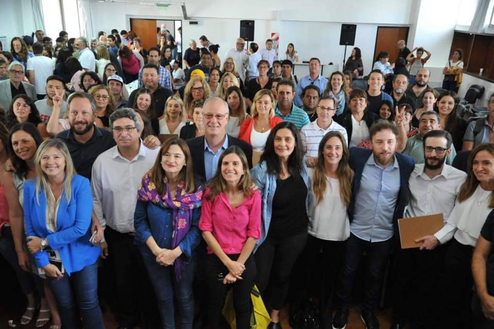 INTEGRANTES DEL ÁREA DE DESARROLLO SOCIAL SE REUNIERON CON LA MINISTRA RAVERTA