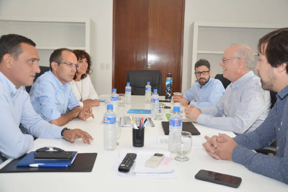 EL INTENDENTE PISANO SE REUNIÓ CON EL MINISTRO DE SALUD DE LA PROVINCIA DE BUENOS AIRES