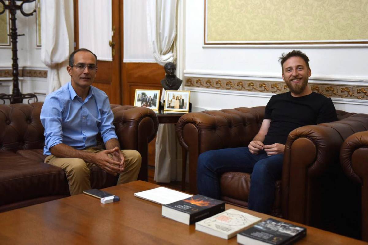 EL PRESIDENTE DE LA CÁMARA DE DIPUTADOS RECIBIÓ AL INTENDENTE MARCOS PISANO