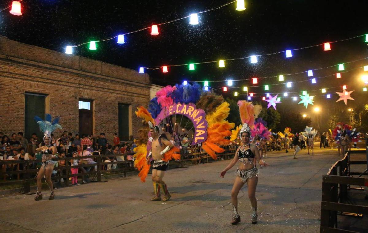 PIROVANO VIVIÓ DOS NOCHES DE CARNAVAL