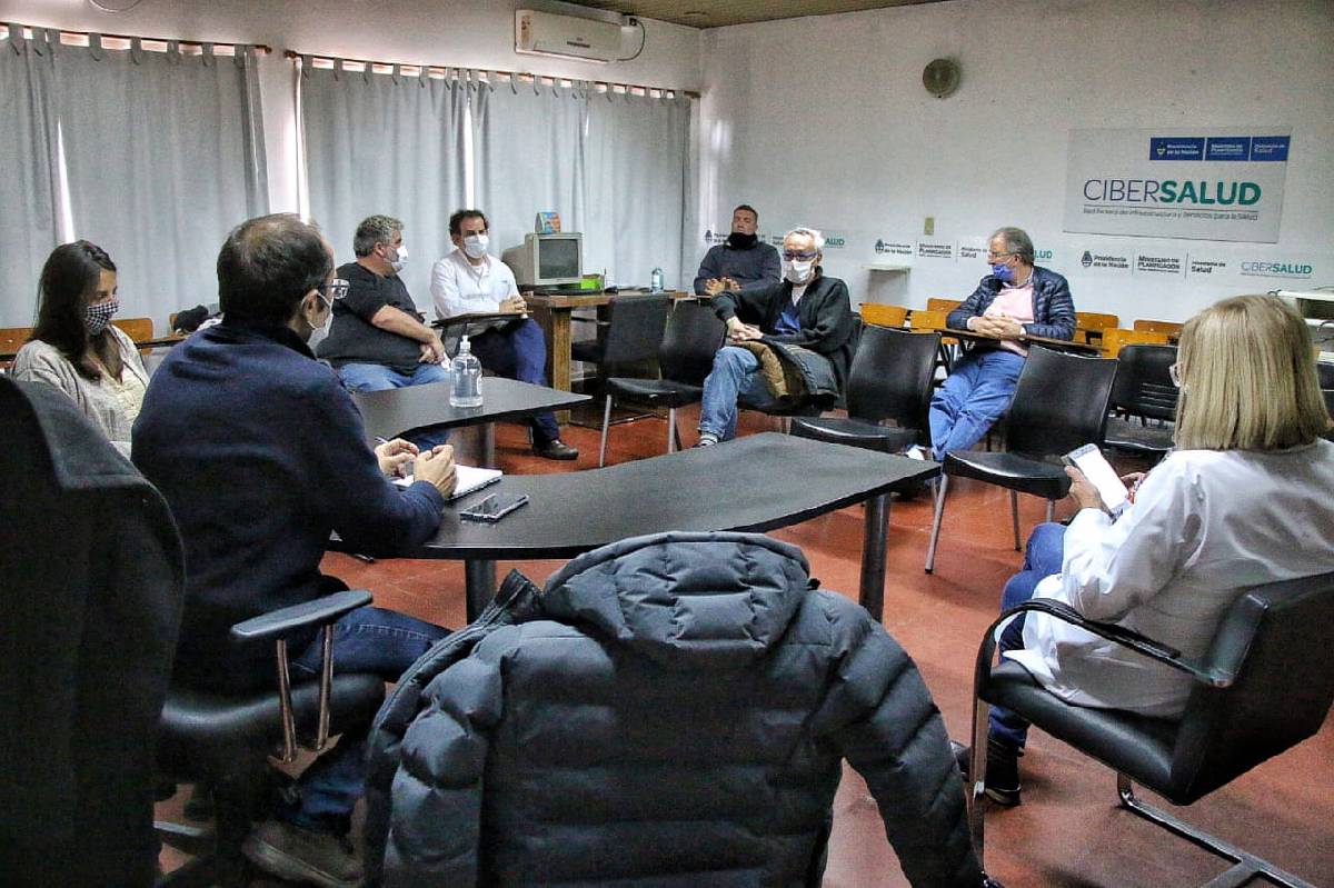 EL INTENDENTE PISANO SE REUNIÓ CON EL COMITÉ SANITARIO