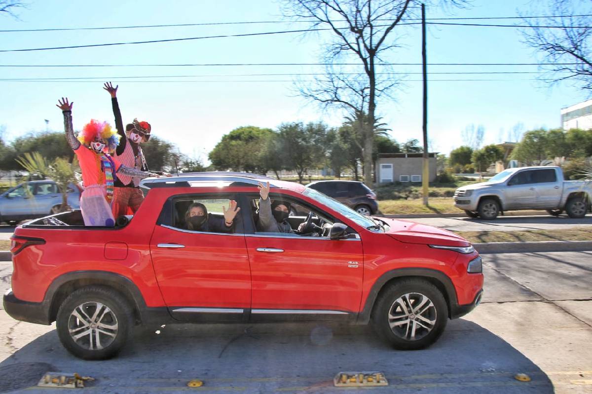 PARADEPORTE SORPRENDIÓ A LOS INTEGRANTES DE SUS TALLERES 