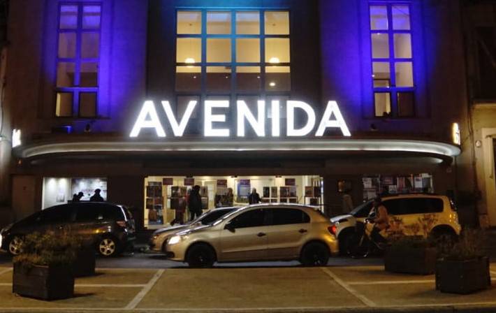 REABRE EL CINE AVENIDA BAJO PROTOCOLO SANITARIO