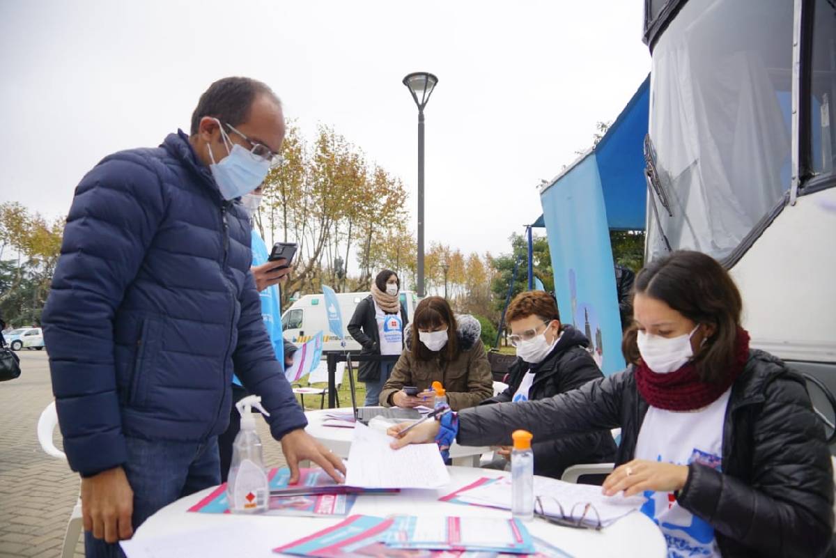 SE DESARROLLÓ LA PRIMERA JORNADA DE INOCULACIÓN LIBRE EN BOLÍVAR