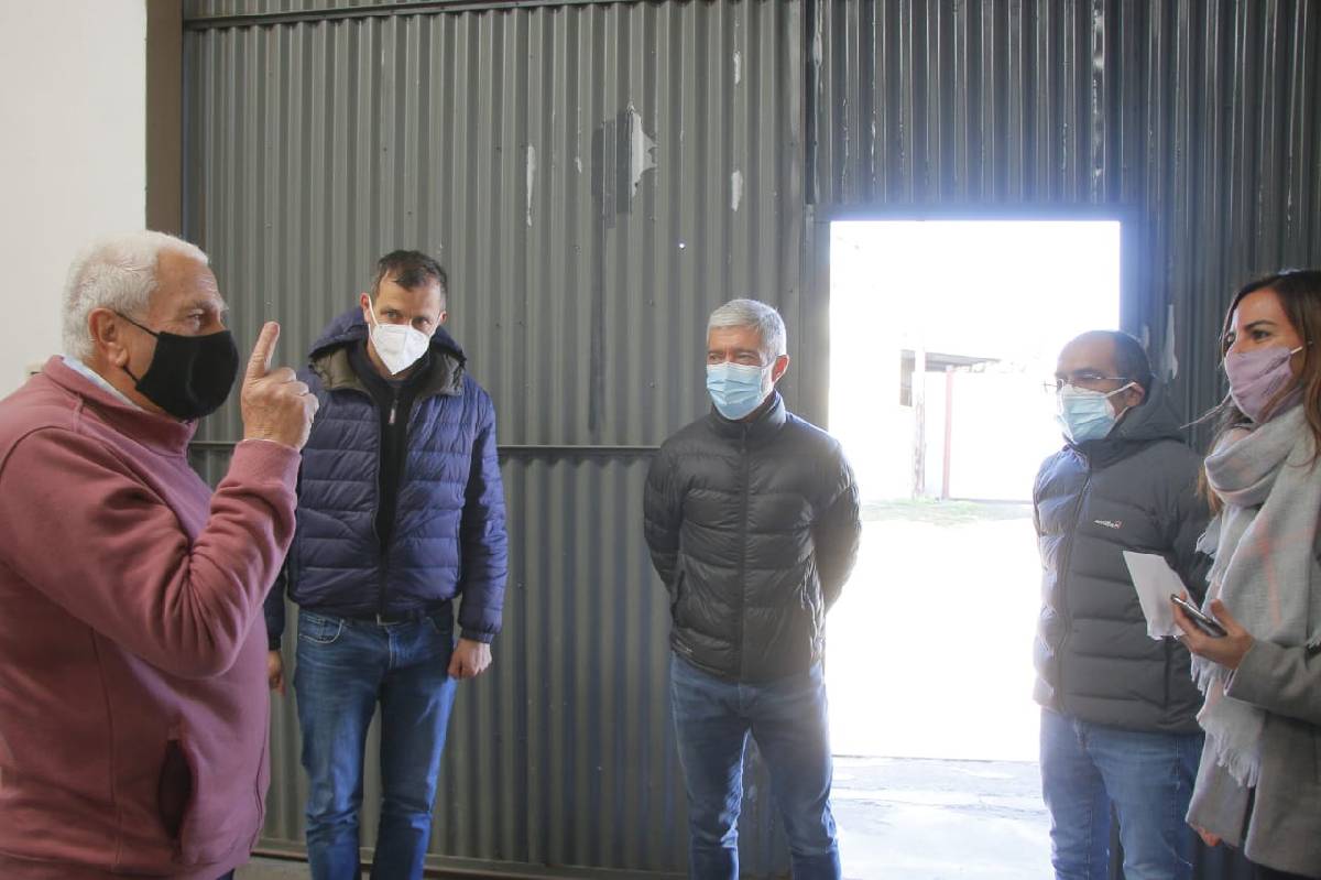 PISANO Y BUCCA VISITARON EL CUARTEL DE BOMBEROS VOLUNTARIOS DE URDAMPILLETA