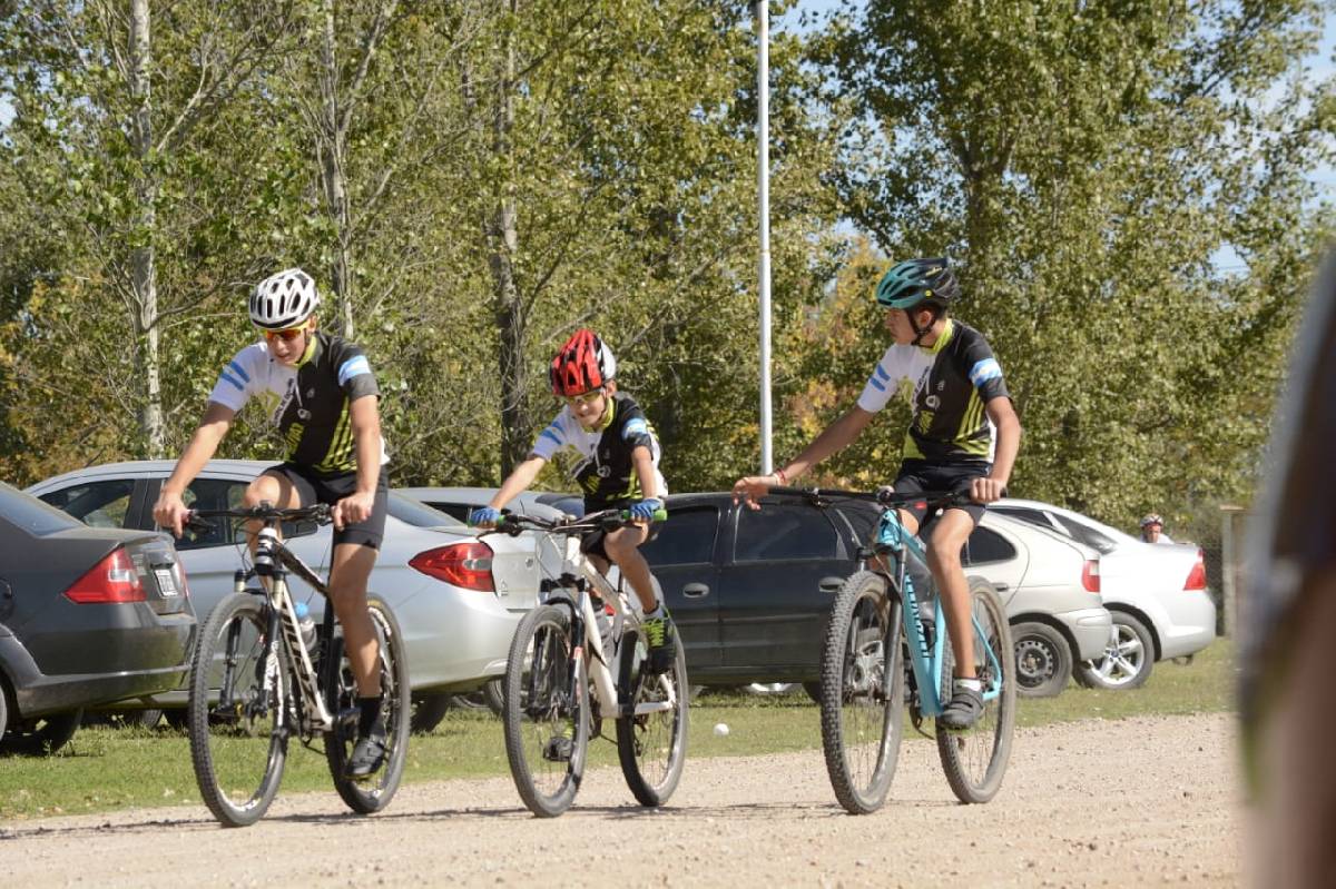 COMIENZA EN URDAMPILLETA UN TALLER GRATUITO DE CICLISMO MTB PARA ADULTOS