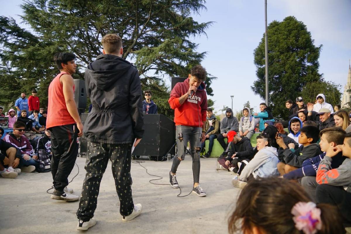 EL MUNICIPIO ACOMPAÑÓ EL REGRESO DE LAS BATALLAS PRESENCIALES DE FREESTYLE EN EL SKATE PARK