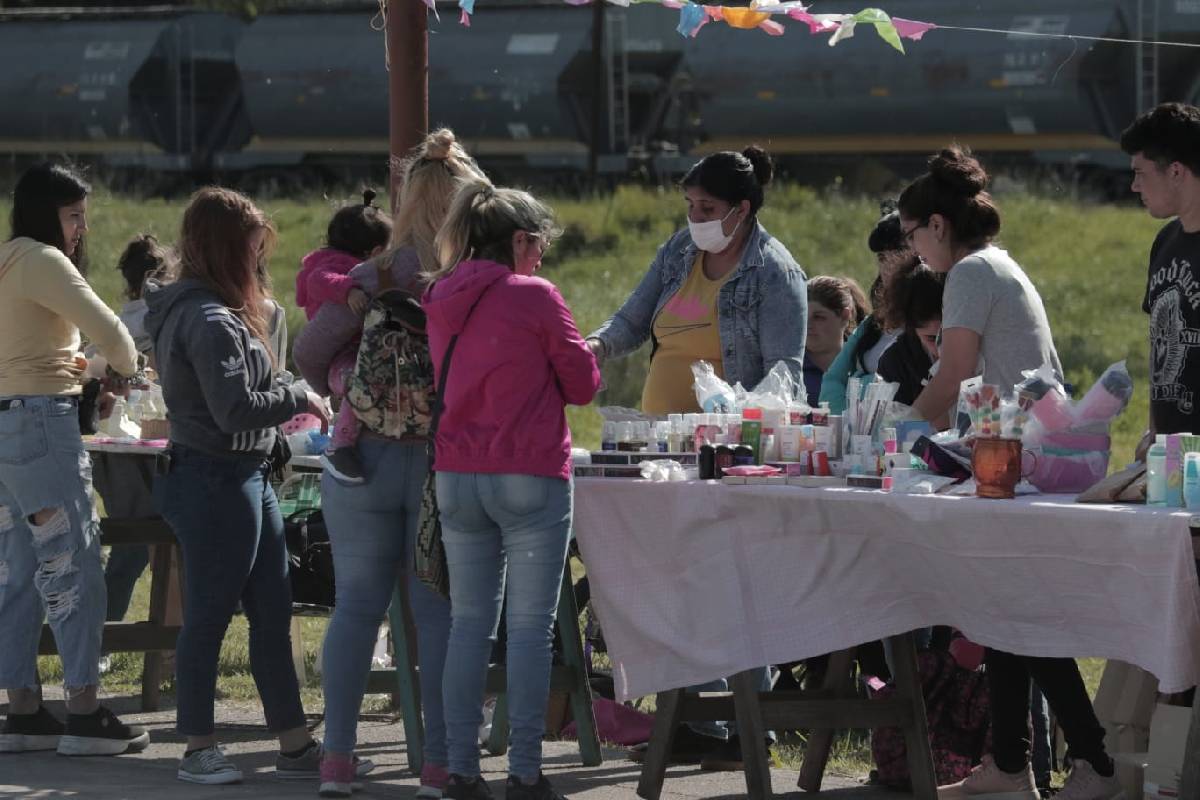 ESTE SÁBADO EN BARRIO POMPEYA SE REALIZARÁ UNA NUEVA FERIA BARRIAL ITINERANTE