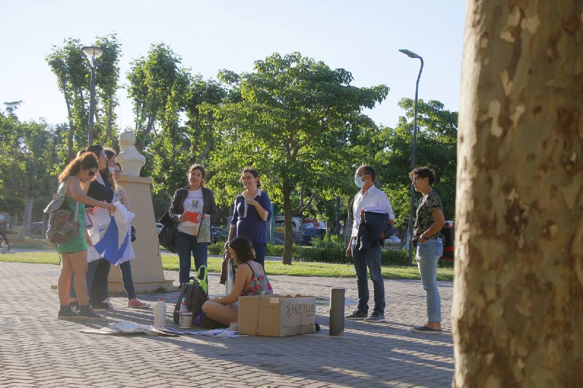 25N: LA DIRECCIÓN DE DERECHOS HUMANOS DESARROLLÓ UN TALLER EN EL CENTRO CÍVICO