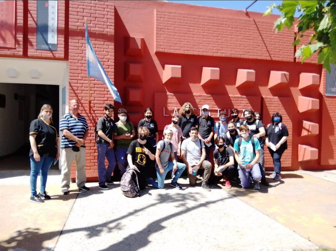 INSTITUCIONES EDUCATIVAS VISITAN EL MUSEO FLORENTINO AMEGHINO