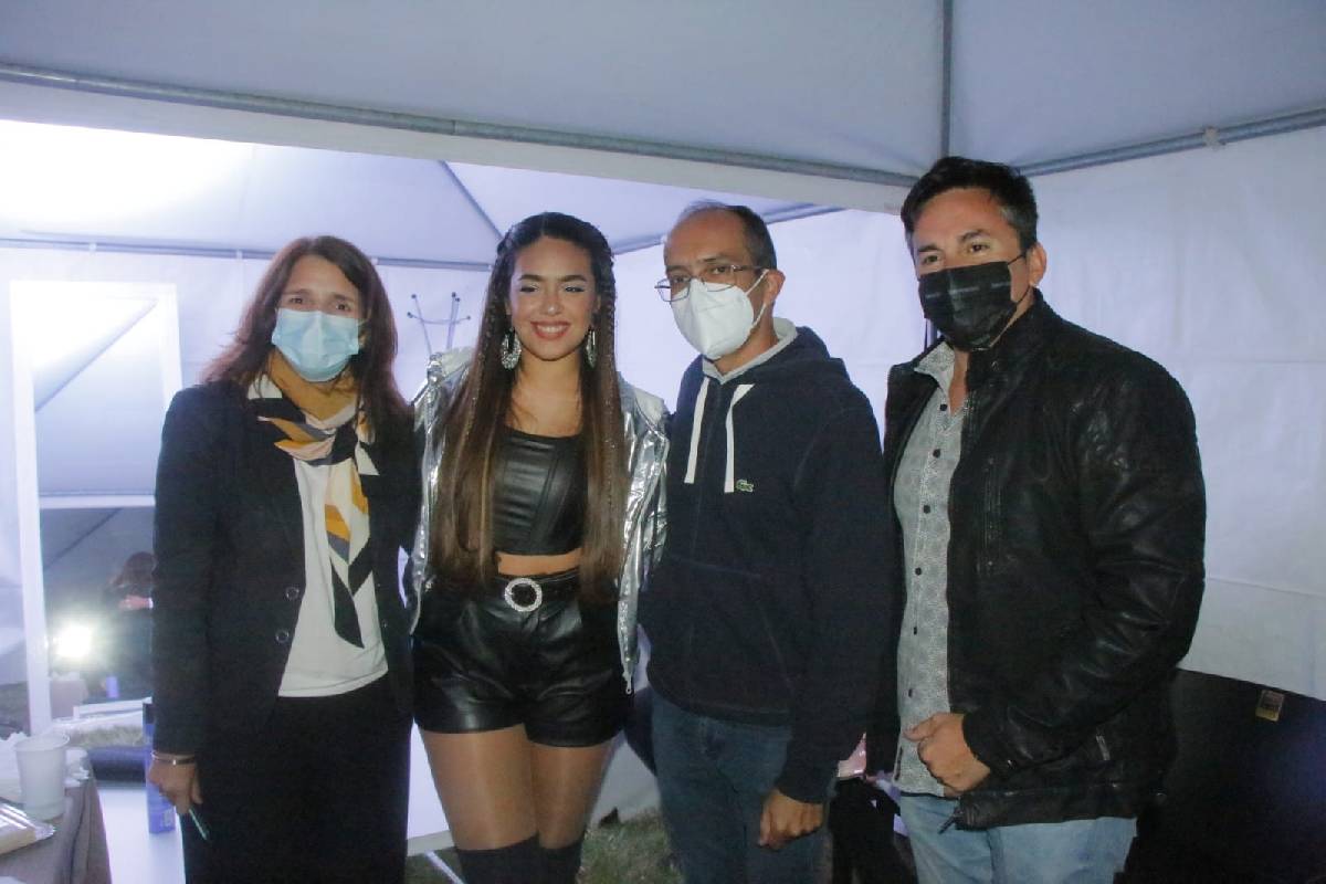HUELLAS DE LA LAGUNA Y SU PASÓ POR BOLÍVAR