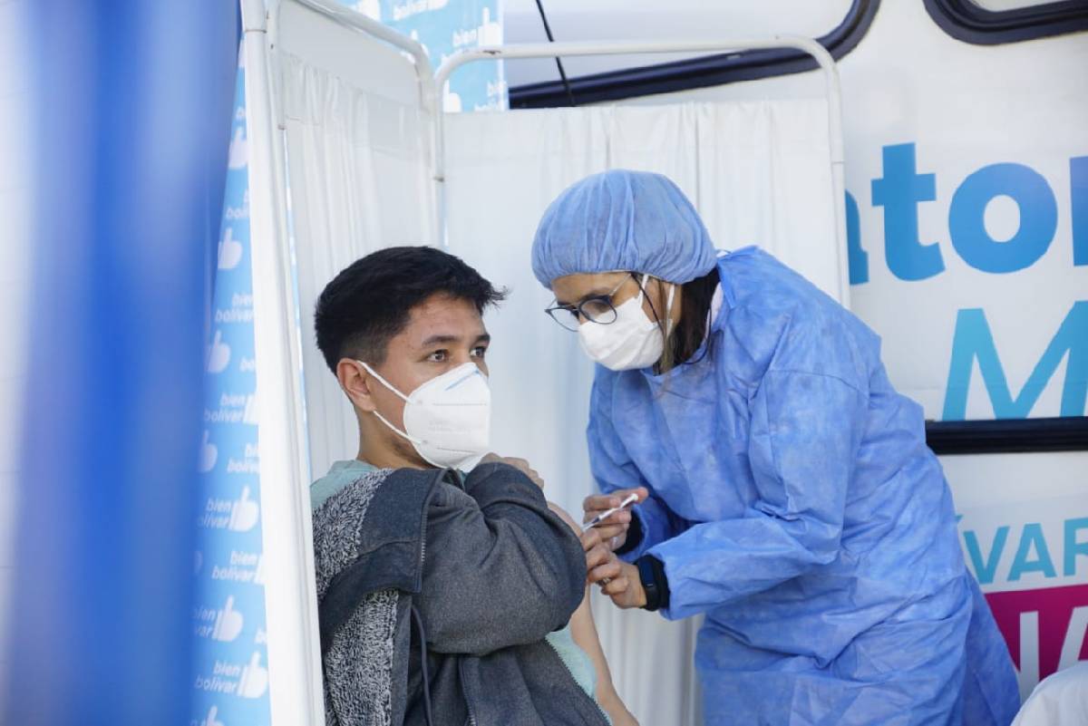 AVANZA LA CAMPAÑA DE VACUNACIÓN ANTI-COVID EN LAS ESCUELAS