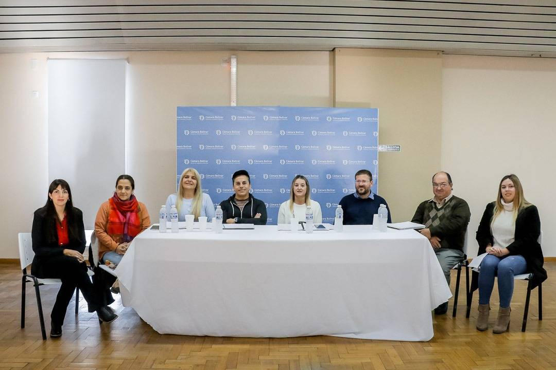 EL MUNICIPIO Y LA CÁMARA COMERCIAL ANUNCIARON LA FERIA DE LAS COLECTIVIDADES