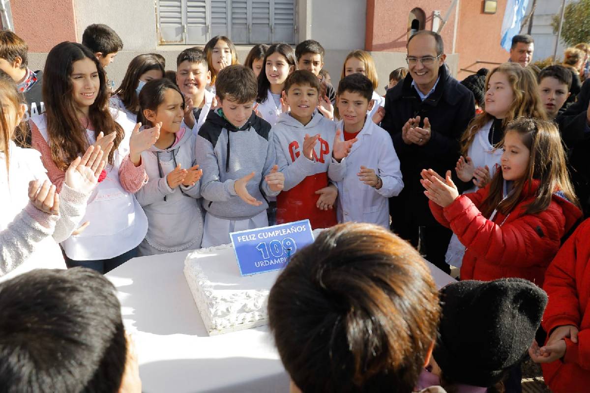 URDAMPILLETA CELEBRÓ EL 109° ANIVERSARIO DE SU FUNDACIÓN