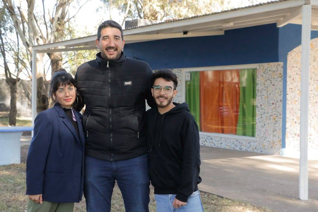 LA SECRETARÍA DE DESARROLLO DE LA COMUNIDAD RE-INAUGURA EL CAFÉ LITERARIO