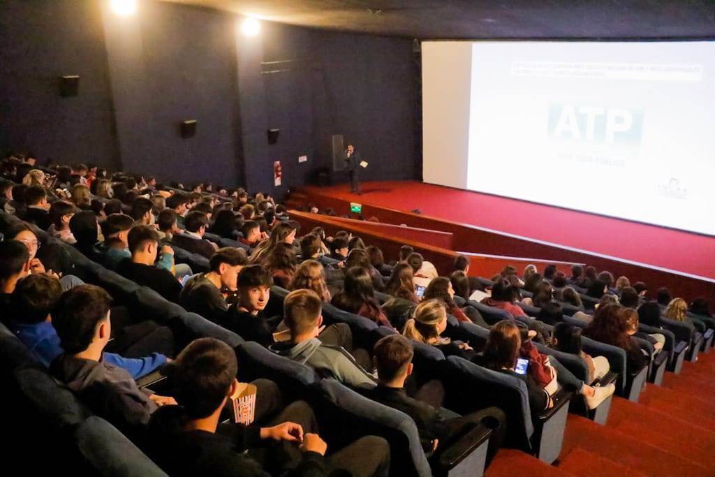 COMENZÓ EL CONCURSO DE CRÍTICA DE CINE PARA INSTITUCIONES EDUCATIVAS