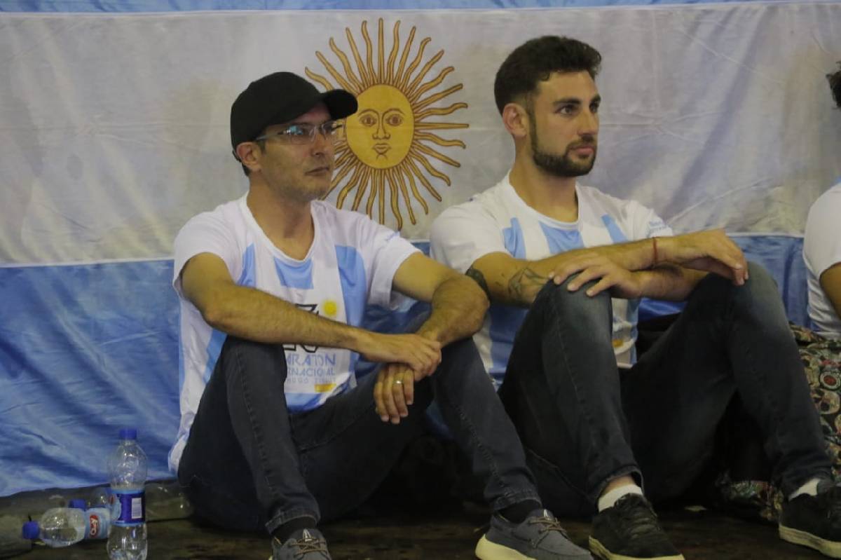 ENORME PARTIDO DE LA SELECCIÓN CON ALIENTO DE LA HINCHADA DE BOLÍVAR