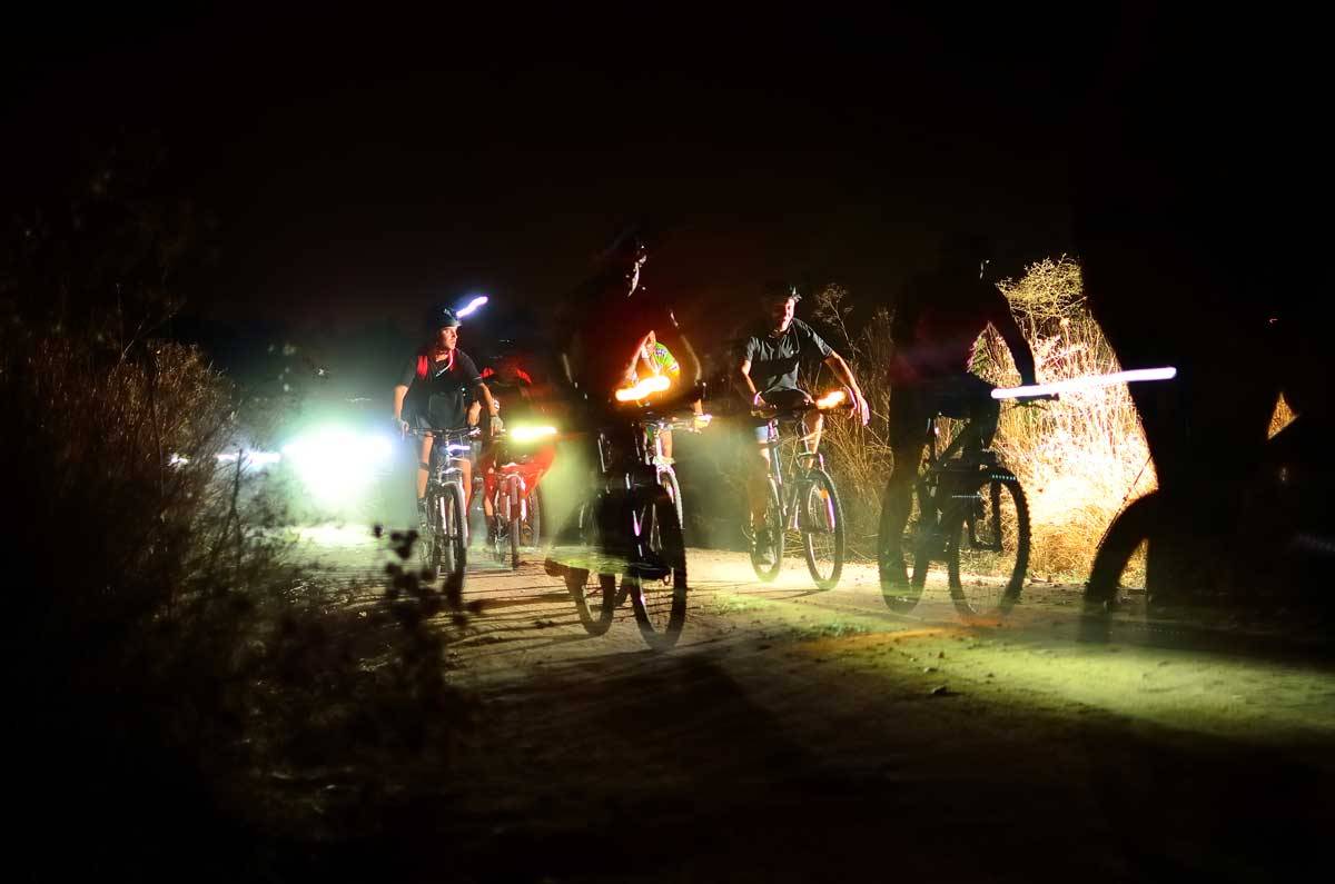 Travesía nocturna en Bicicleta