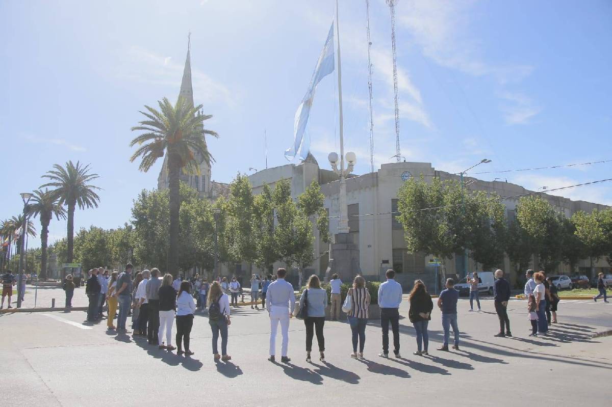 EL 2 DE MARZO TENDRÁ LUGAR EL ACTO POR EL 145° ANIVERSARIO DE BOLÍVAR