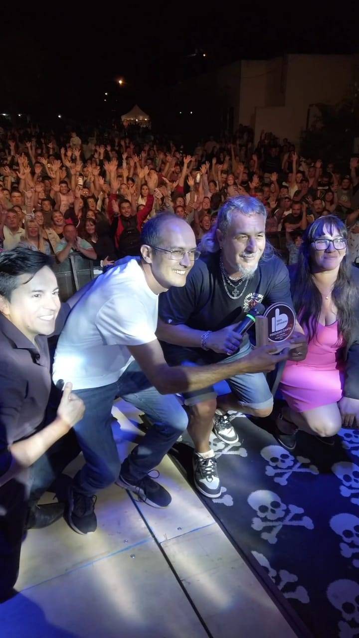 KAPANGA CERRÓ EL FESTIVAL PIROVANO CANTA 2023