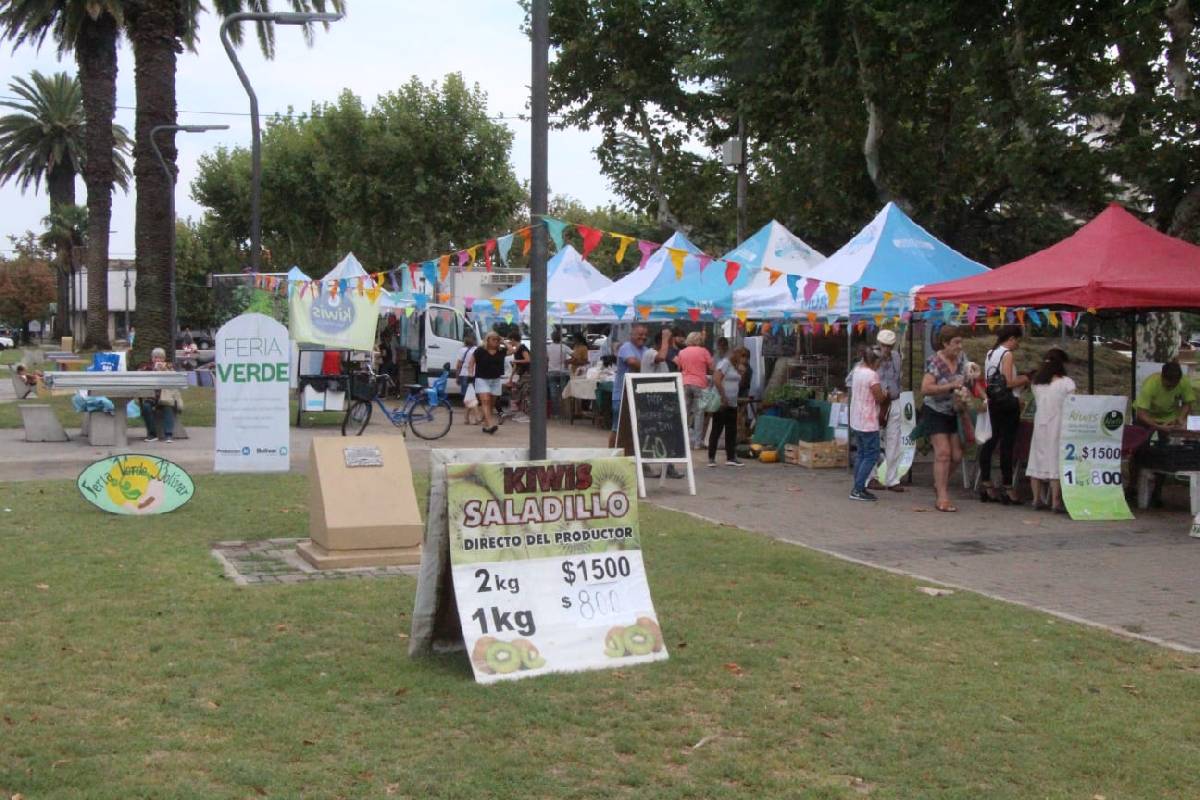 MÁS DE 800 PERSONAS COMPRARON EN LA FERIA MERCADOS BONAERENSES