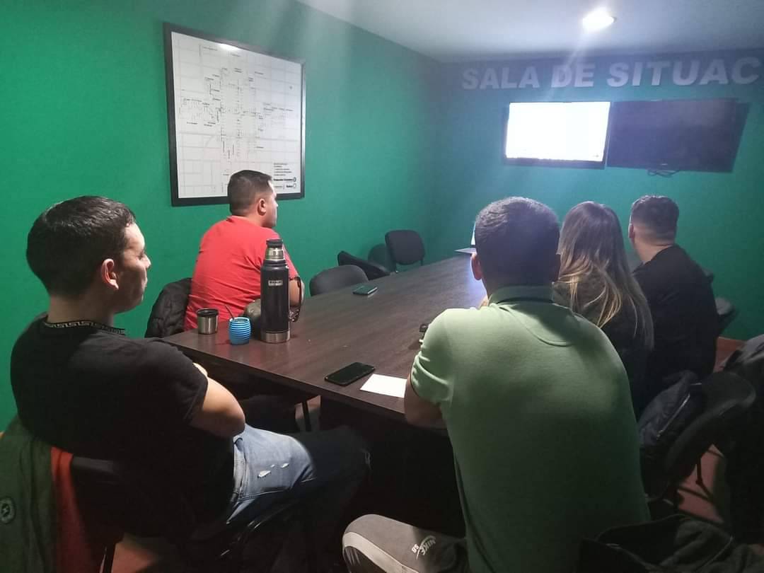 AGENTES MUNICIPALES DE DEFENSA CIVIL SE CAPACITAN EN EL IPAP