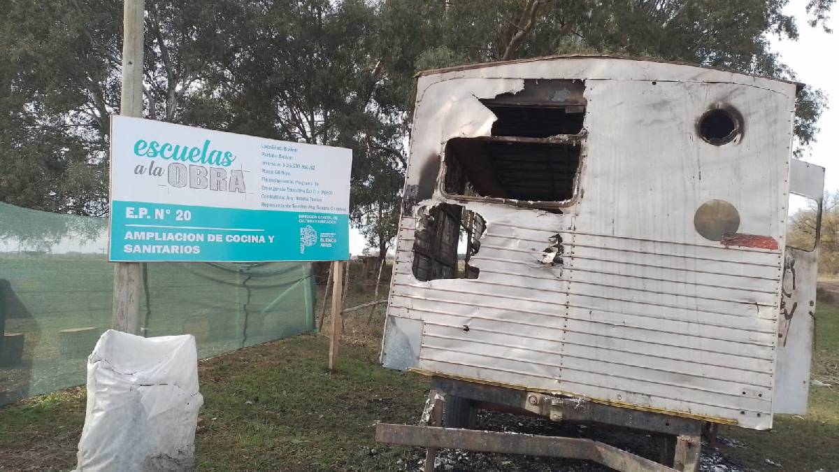 SE REGISTRÓ EL INCENDIÓ DE UNA CASILLA EN LA ESCUELA N°20