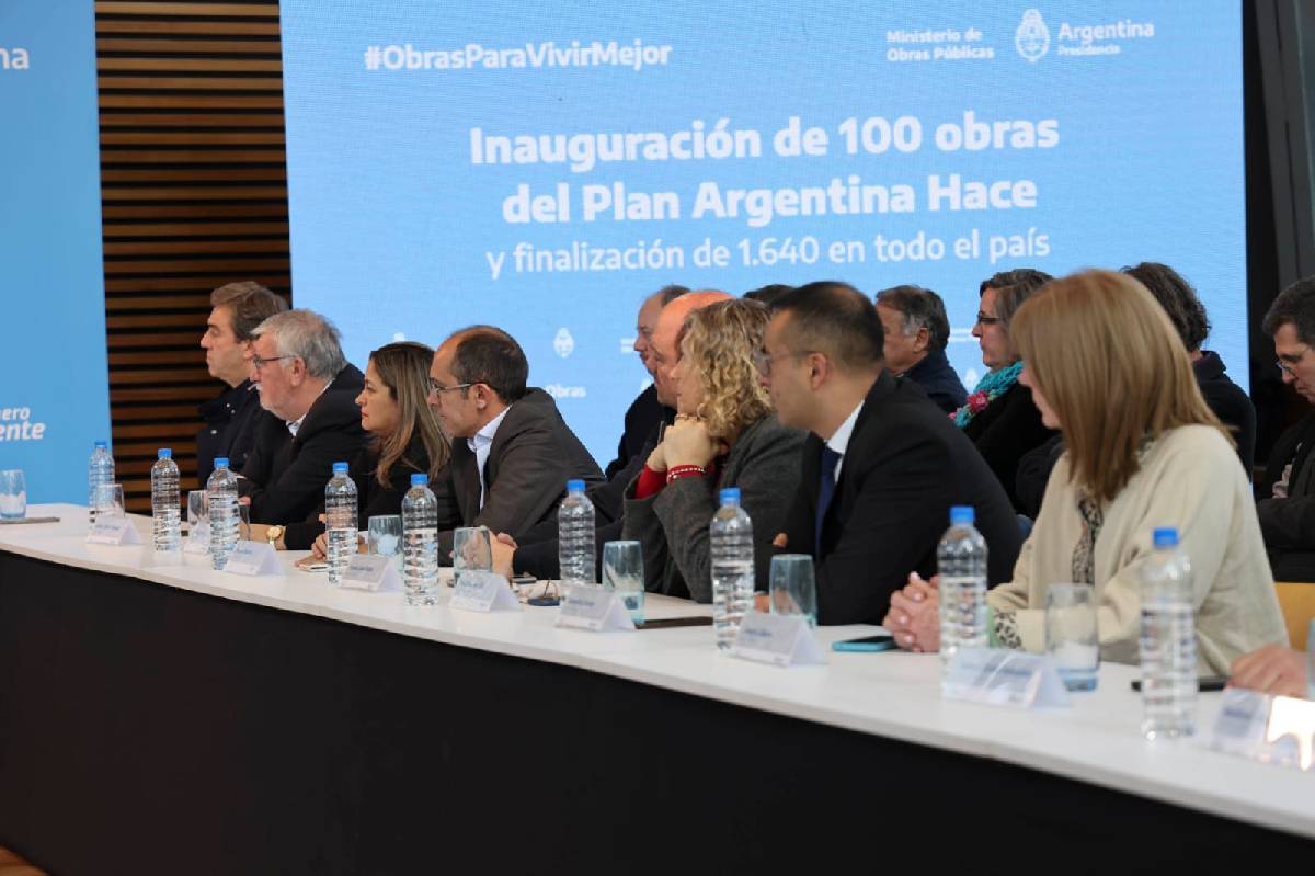 PISANO FORMÓ PARTE DE LA INAUGURACION DE LAS 100 OBRAS DEL PLAN ARGENTINA HACE