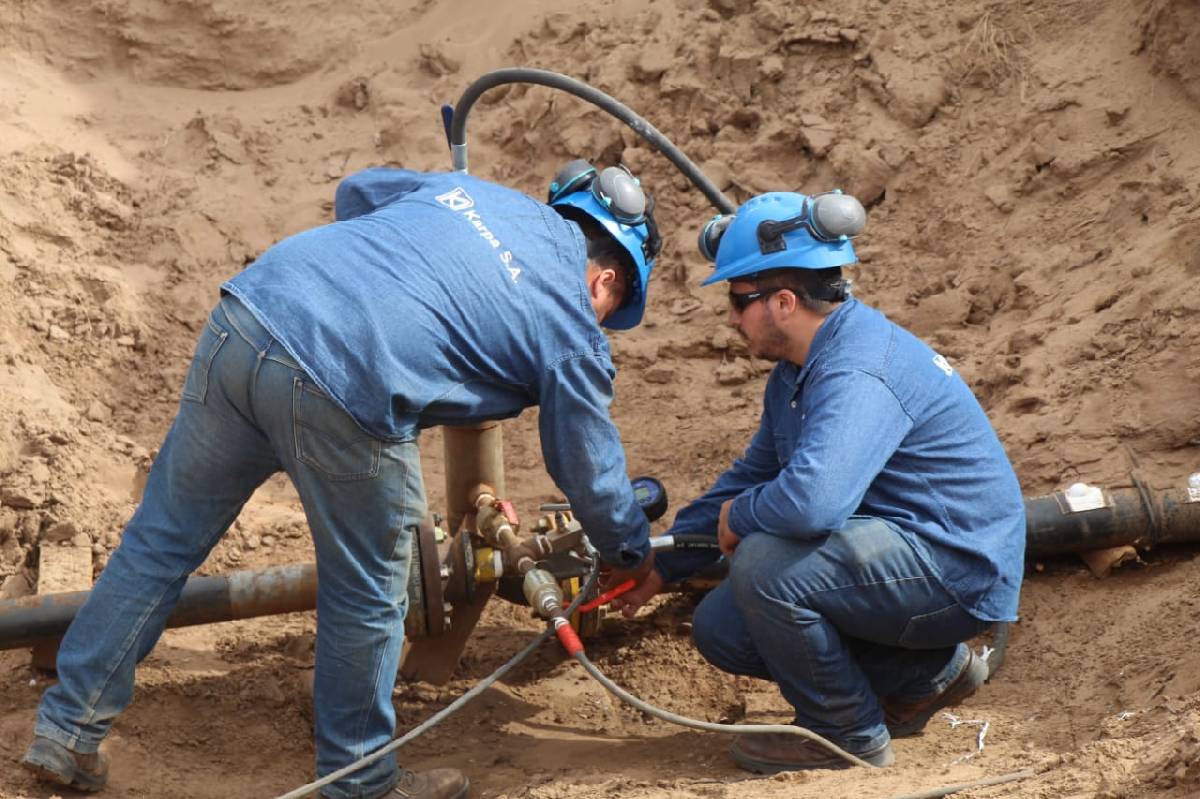 PISANO Y BUCCA RECORRIERON  EL AVANCE DE LA OBRA DE GAS