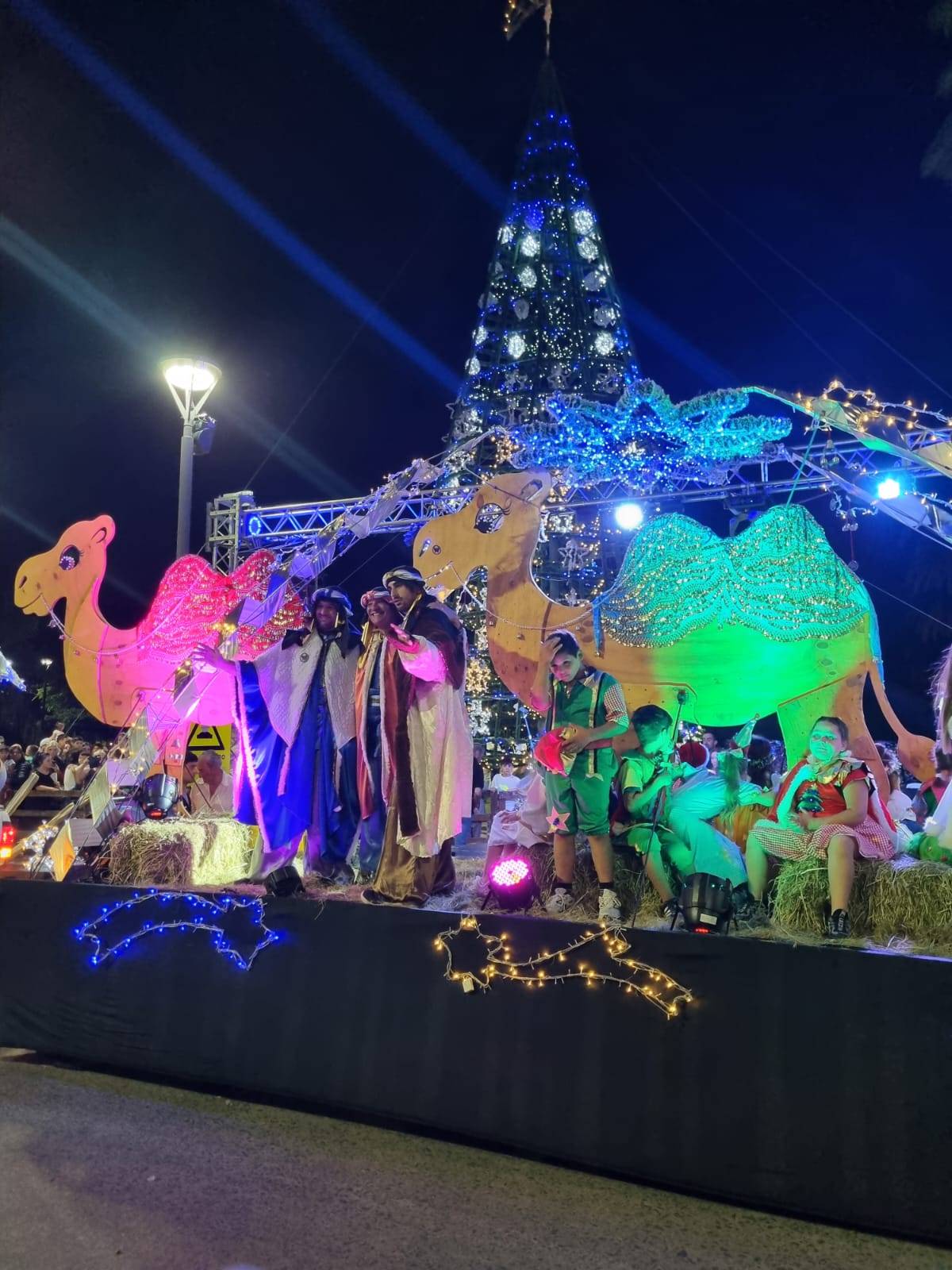 LOS REYES MAGOS LLEGARON A BOLÍVAR
