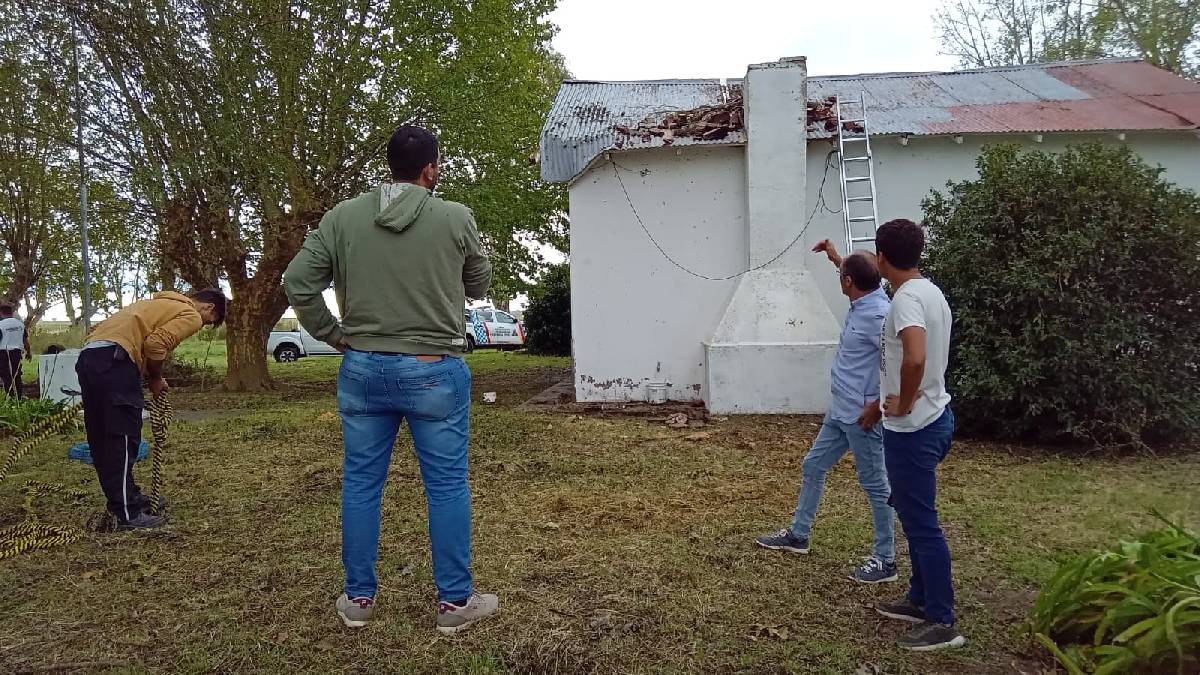 EL INTENDENTE TRABAJA CON ESCUELAS Y JARDINES TRAS EL TEMPORAL