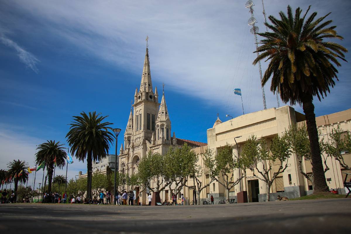 LAS BIBLIOTECAS DE BOLÍVAR CELEBRAN EL DÍA DE LA POESÍA