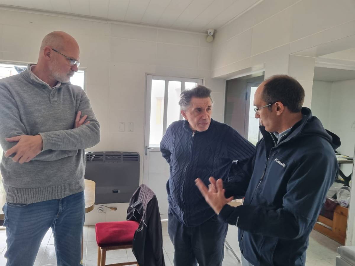 EL INTENDENTE PISANO VISITÓ LA FÁBRICA DE PASTAS